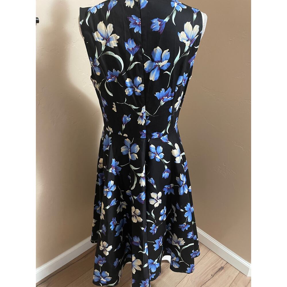 Anni Coco Sleeveless Dress Size XL Floral Pin Up New - Picture 3 of 9